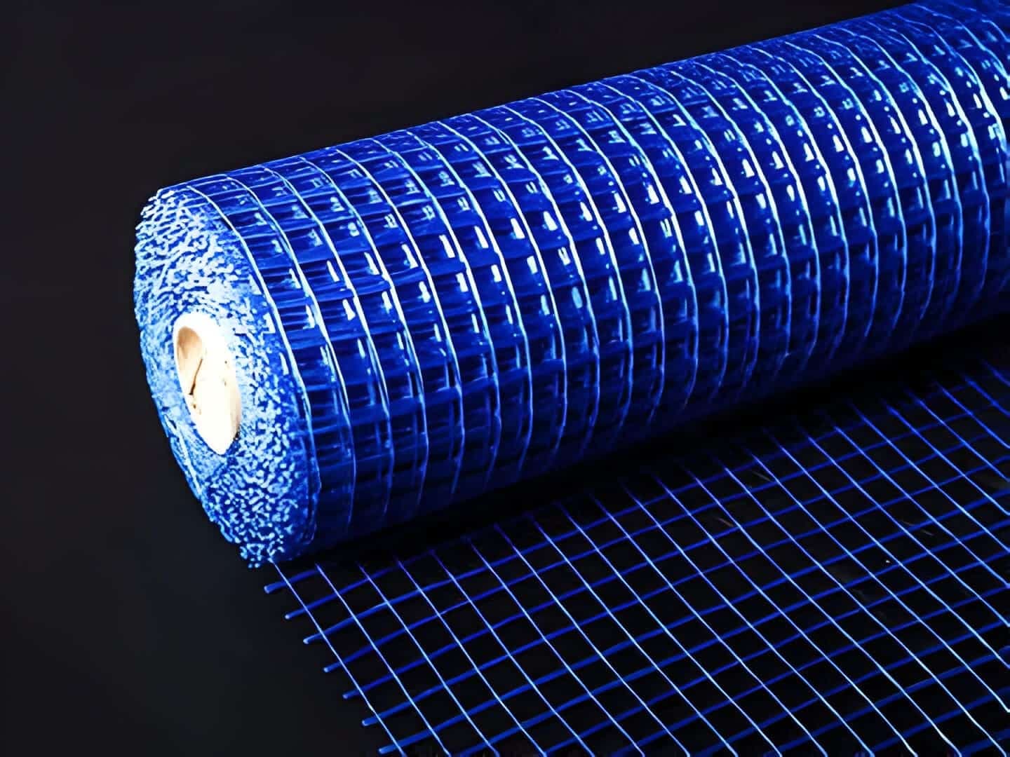 Fiberglass Mesh 10x10mm 110gr/m² - Detailed view of premium fiberglass mesh showing quality construction materials